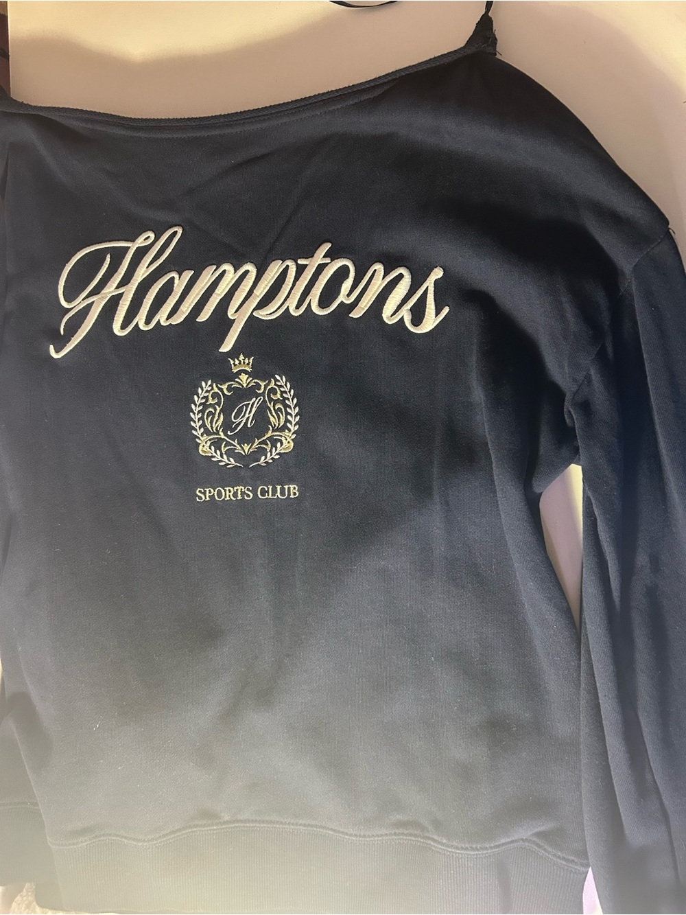 🩵GARAGE Hamptons Sports Club Embroidered Navy Sweatshirt💙